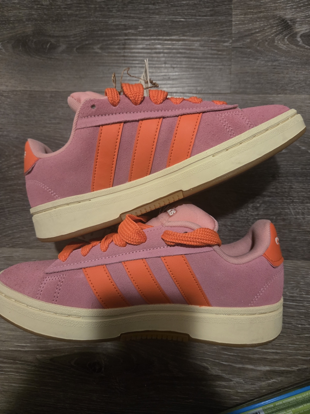 Adidas Pink & Orange Womens Size 7/and 5.5 Youth NEW - Picture 3 of 7